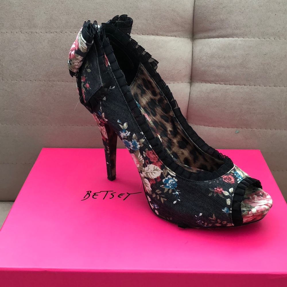 Beautiful Betsy Johnson shoes
